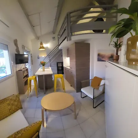 Appartement Comfortable Duplex Rive Droite *